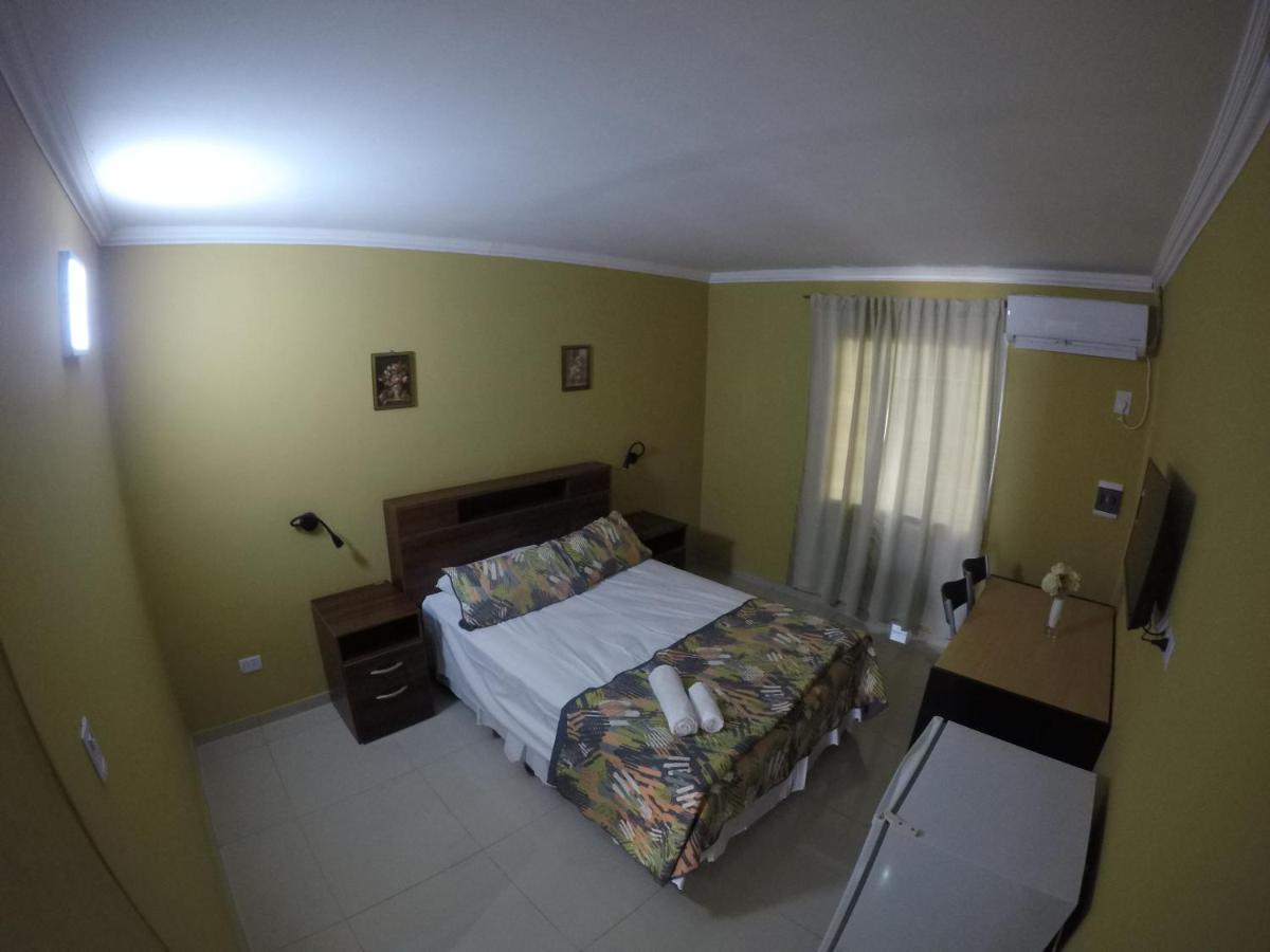 Hotel Del Centro Aimogasta Dış mekan fotoğraf