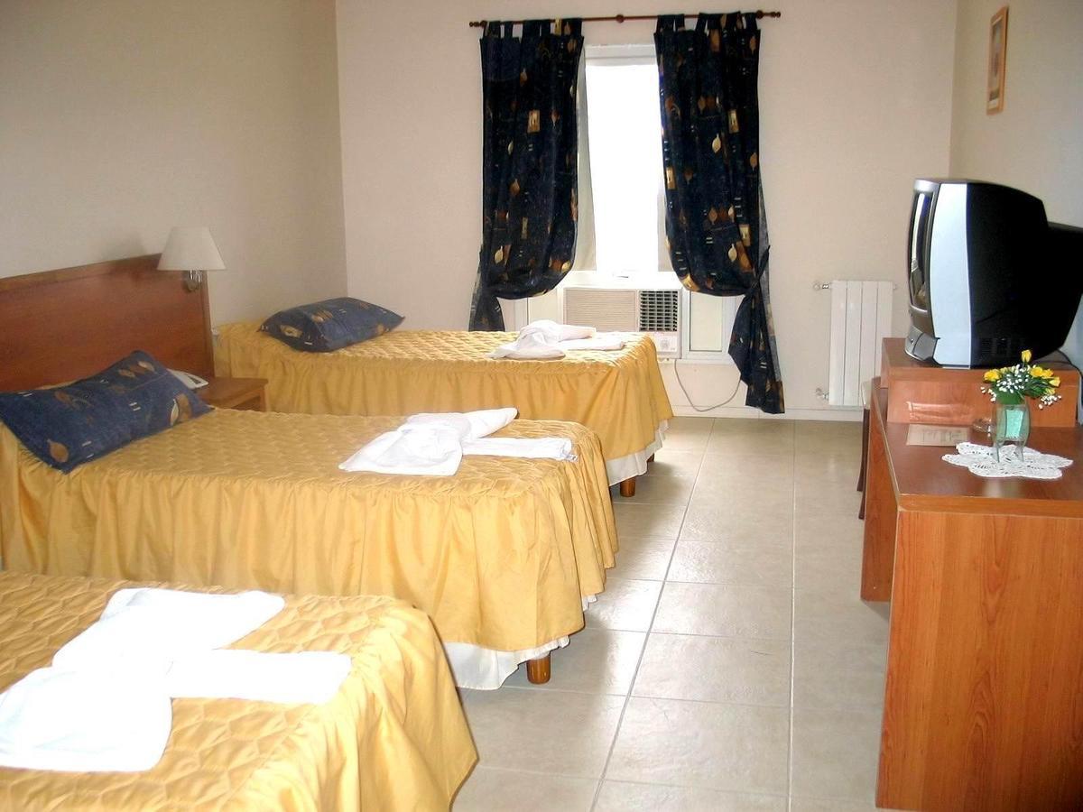 Hotel Del Centro Aimogasta Oda fotoğraf