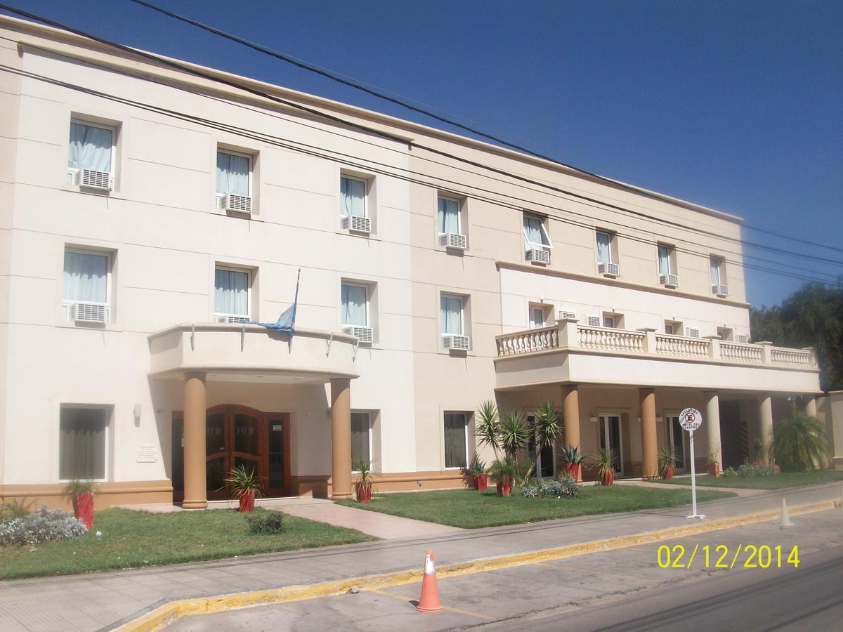 Hotel Del Centro Aimogasta Dış mekan fotoğraf